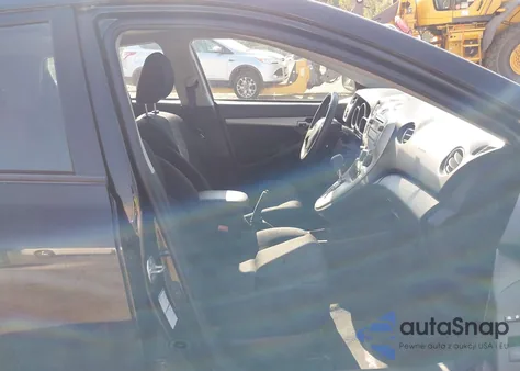 2009 Toyota Matrix S из США, поврежденный, VIN 2T1LE40EX9C010118